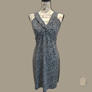 Ann Taylor LOFT Sleeveless V-Neck Dress Black White | 10P Tie Back